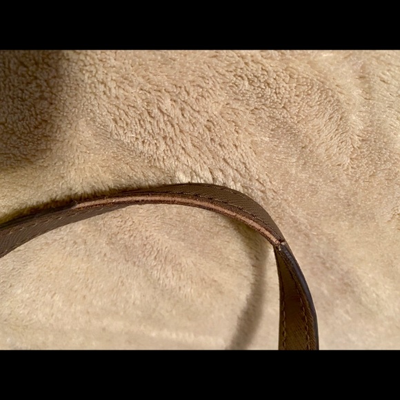 Grey leather Michael Kors handbag - Picture 7 of 8